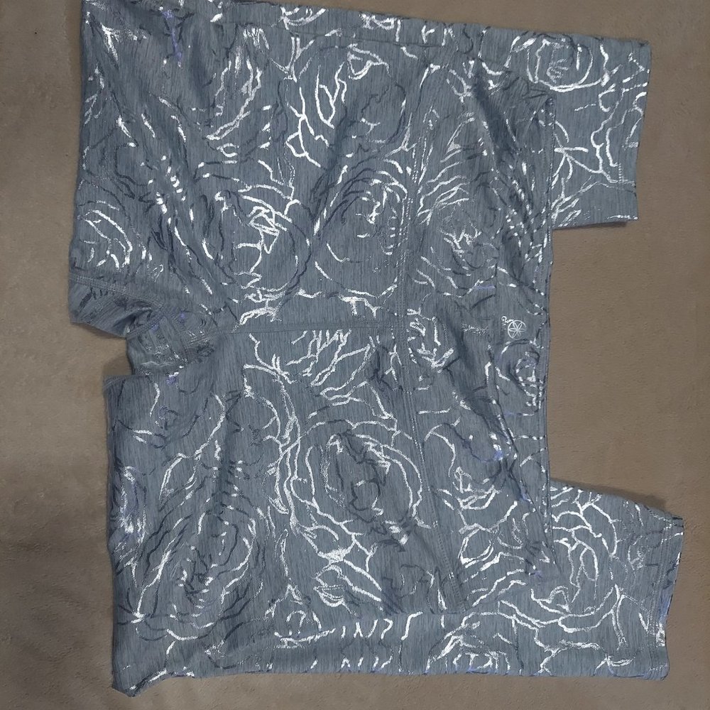 GAIAM Capri Activewear leggings